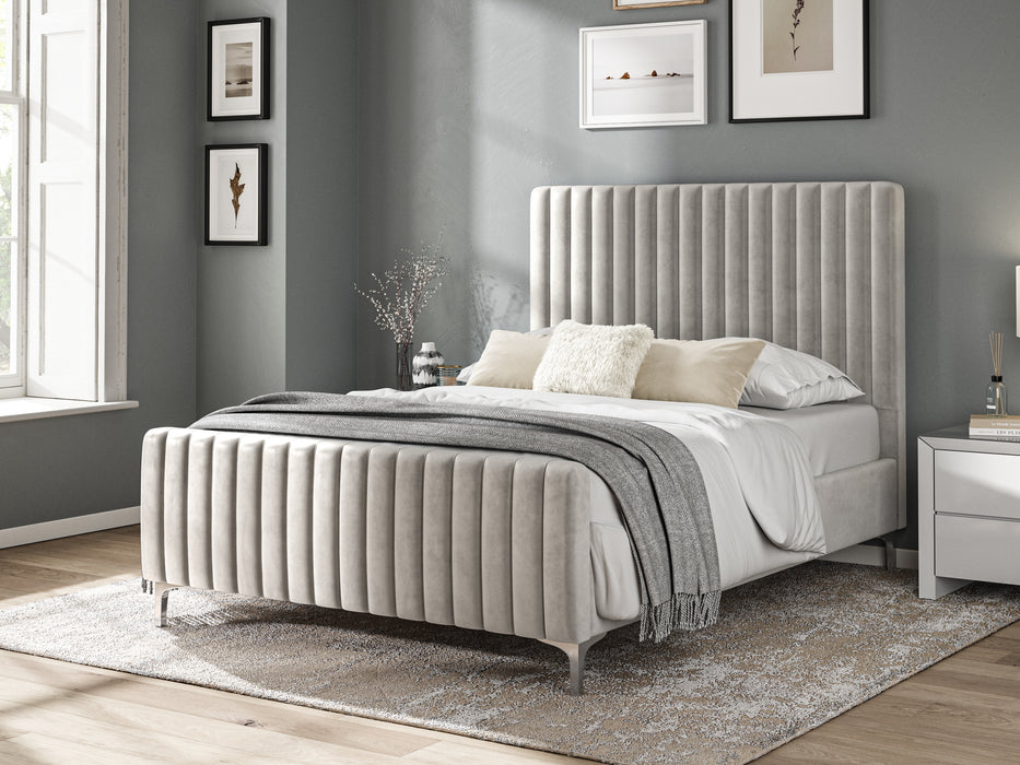 4'6 Fabric Bed - Silvery Grey - Velvet